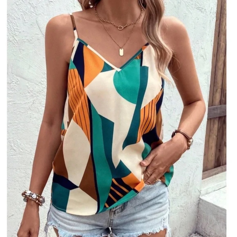 Boho Geo Print Backless Twist Back Cami Top - Picture 6 of 10